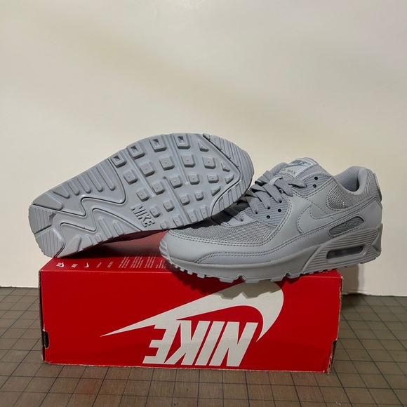Nike Air Max 90 ‘Triple Grey’ - Picture 5 of 6